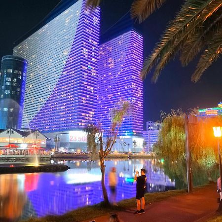 Orbi-City Batumi Apartments Sea View Ngoại thất bức ảnh